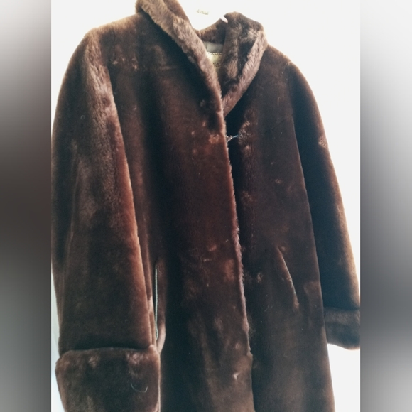 Katzman Fur (?) Coat Rust Brown - Picture 2 of 9